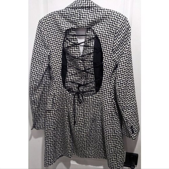ZARA | Open Back Blazer Dress in Black/White Houndstooth - Picture 3 of 13